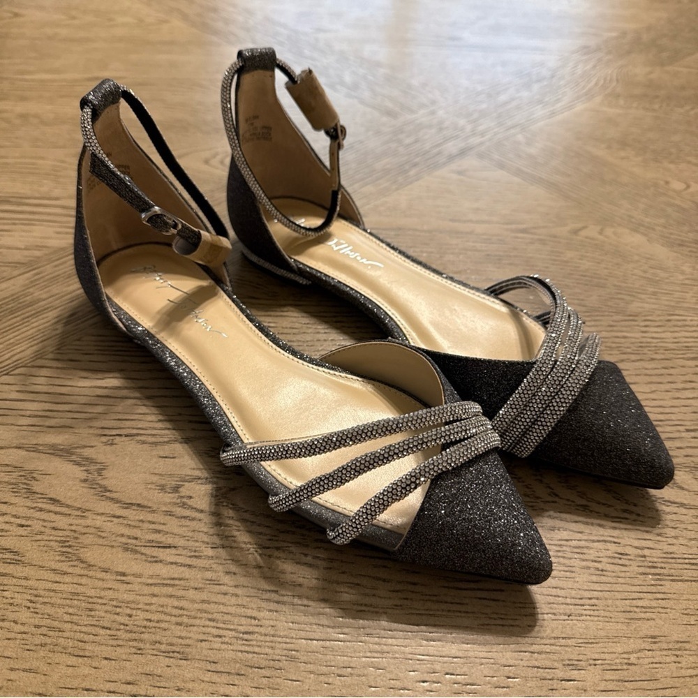 Betsey Johnson Women's Elsah Ballet Flat 7.5